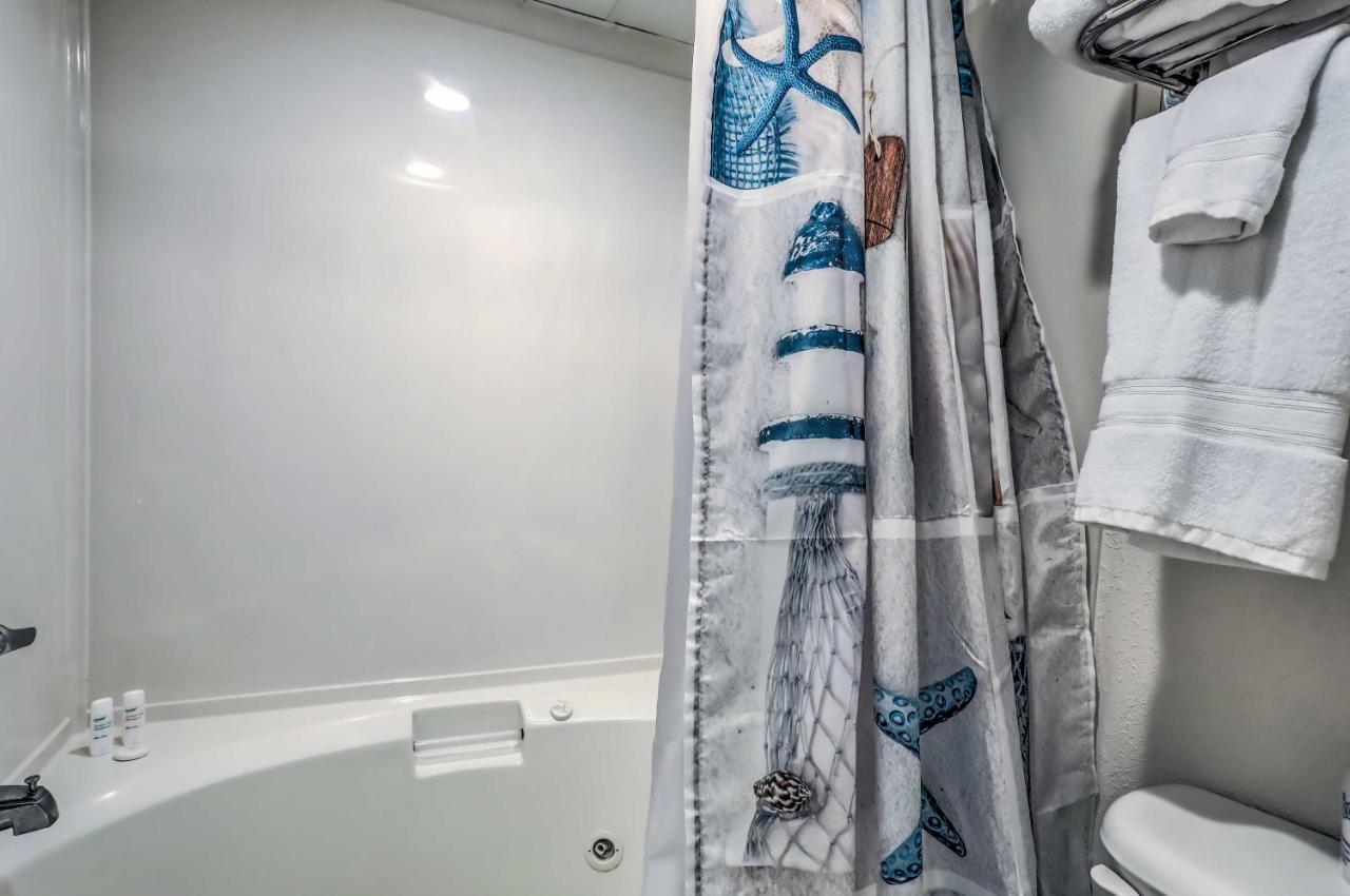 Airy Oceanfront Myrtle Beach Condo With Balcony Εξωτερικό φωτογραφία