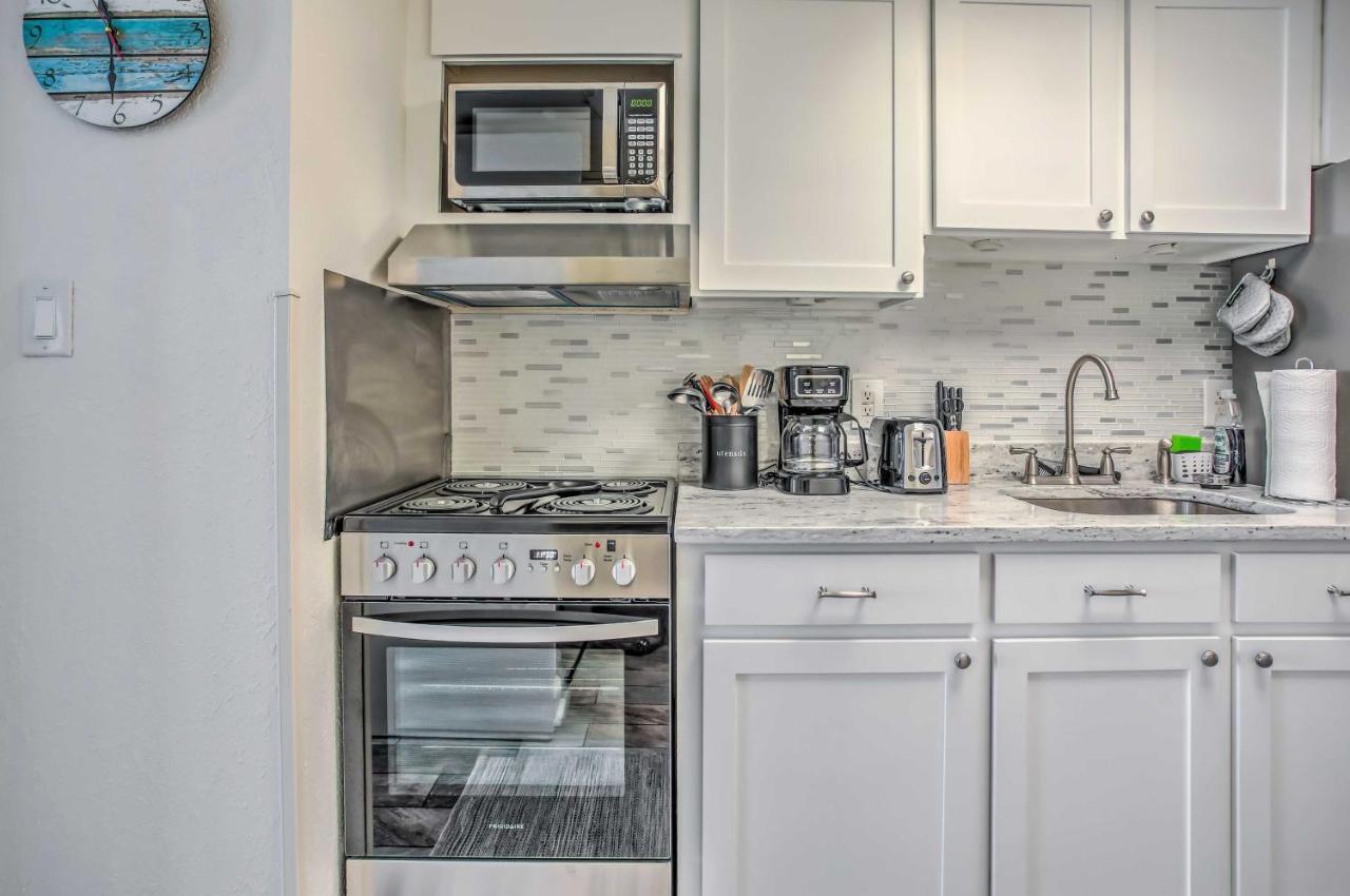 Airy Oceanfront Myrtle Beach Condo With Balcony Εξωτερικό φωτογραφία